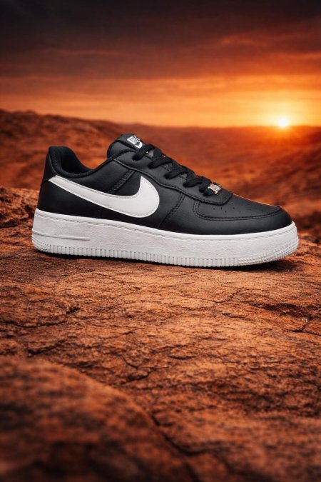 حذاء رياضي لو-تايب (ستايل Air Force